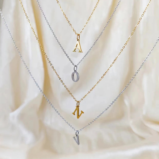 Luna Letters Halskette vergoldet